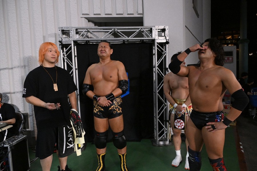 2024年最後のビアガーデンプロレス | DDT プロレスリング公式サイト