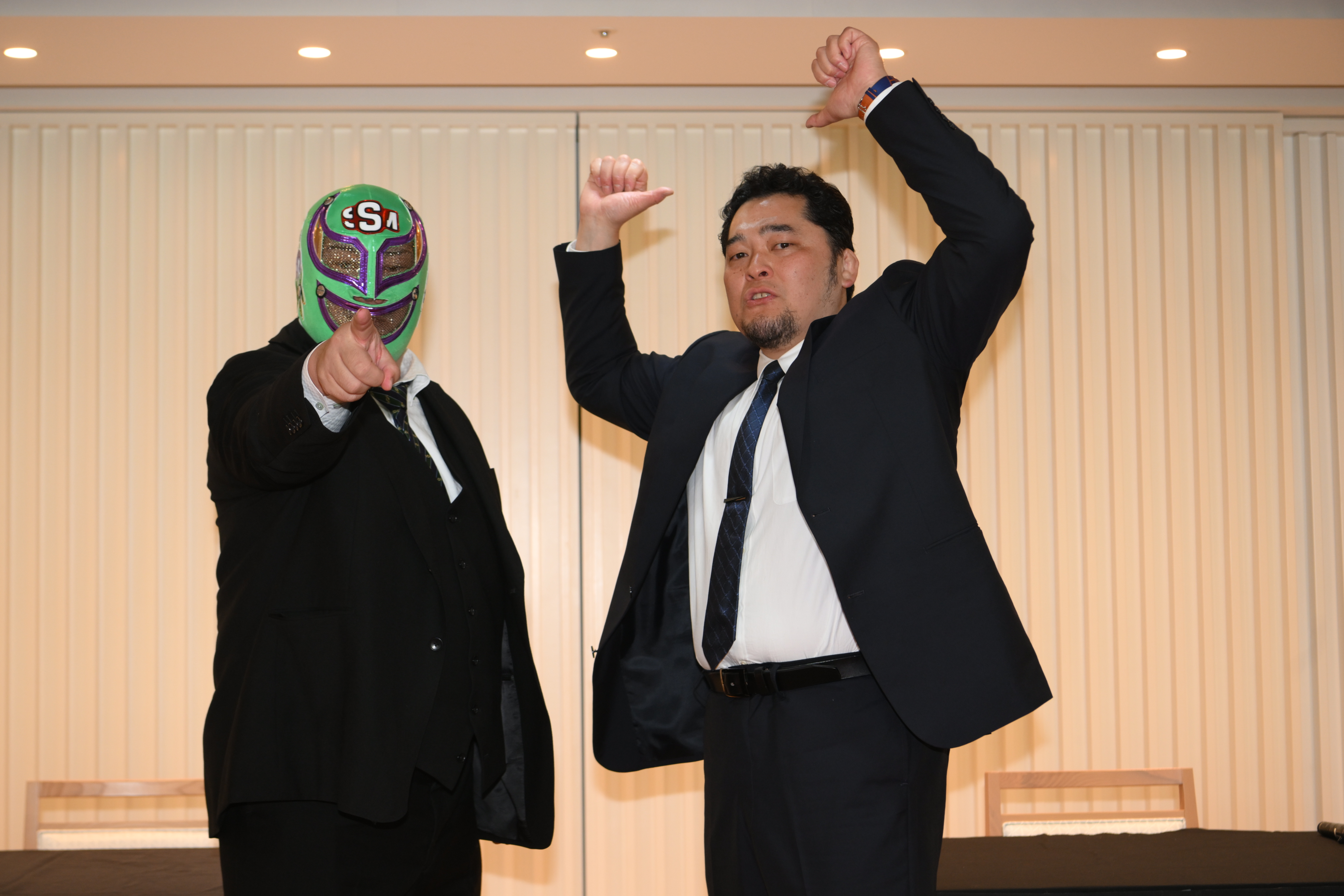 【記者会見】6・9後楽園でササダンゴvs矢野通の史上初の“一面”対抗戦！　団体名、選手名の並び順で大紛糾が勃発！