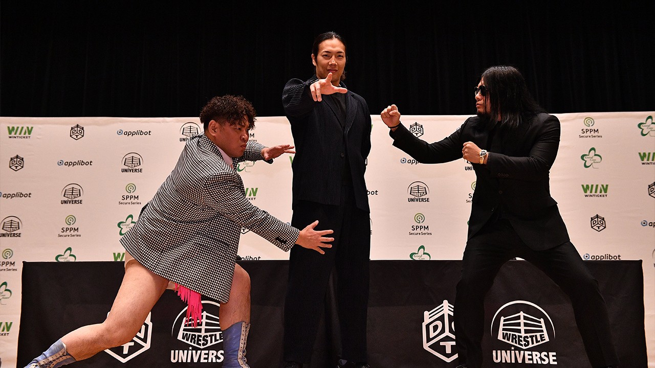 【公開記者会見】全裸の向こう側か？　脱がせない戦いか？　世界を見てきたKONOSUKE TAKESHITAが、男色ディーノ相手にどう戦う？　そしてカリスマ・佐々木大輔は、違う意味で世界から注目を浴びることに何を思う